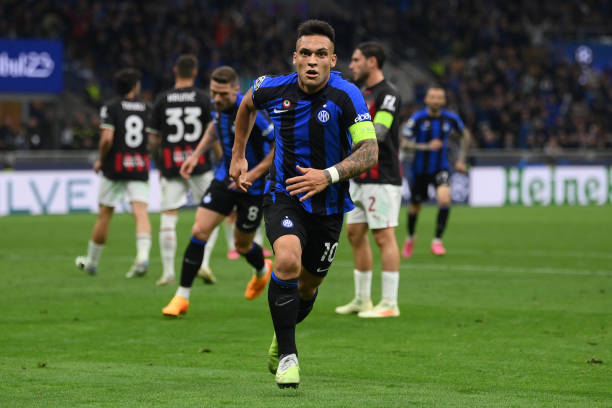 并剖析球员 并剖析球员